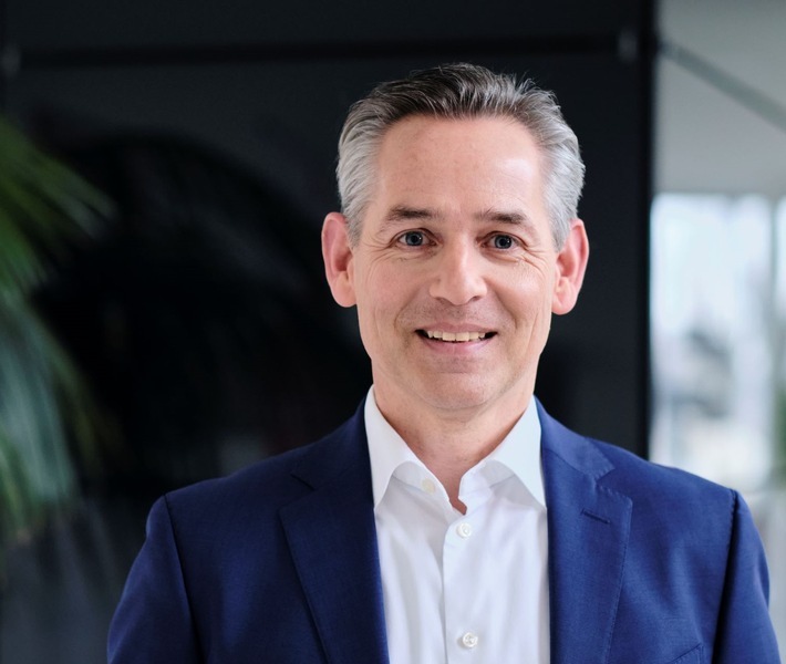Norbert Rotter, Vorstandsvorsitzender der NTT DATA Business Solutions: "Der virtuelle Meinungsaustausch der Transformation NOW! 2021 verbindet Experten und Expertise direkt und liefert Entscheidern einen exklusiven Einblick in Strategien für digitalen Erfolg. Digitalisierung gelingt mit Leidenschaft, Know-how und exzellenten Spezialisten. All das kann man bei uns auf der Transformation NOW! erleben." / Weiterer Text über ots und www.presseportal.de/nr/24336 / Die Verwendung dieses Bildes ist für redaktionelle Zwecke unter Beachtung ggf. genannter Nutzungsbedingungen honorarfrei. Veröffentlichung bitte mit Bildrechte-Hinweis.