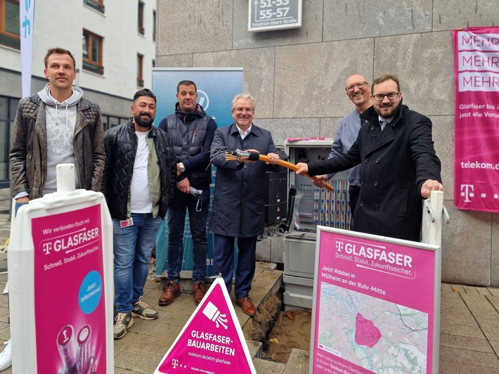 Telekom startet Glasfaserausbau in Mülheim an der Ruhr-Mitte