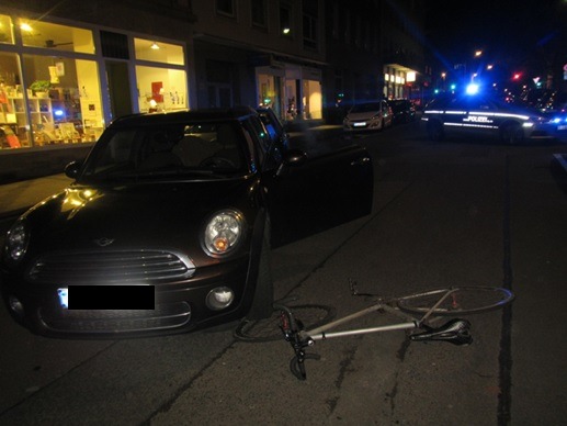 POL-PPMZ: Fahrradfahrer bei Zusammenstoß schwer verletzt
