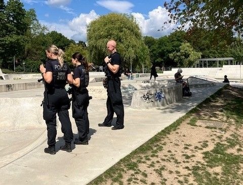 POL-WES: Moers / Neukirchen - Vluyn - Erneut verstärkte Polizeipräsenz - Kontrollen zeigen Wirkung
