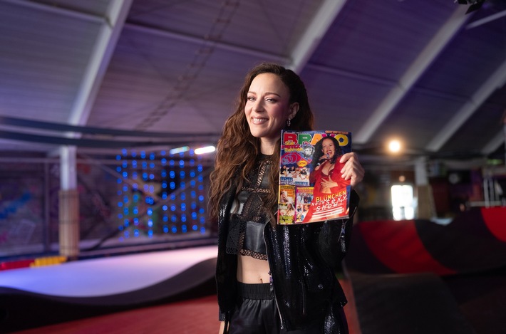 "Die BRAVO war das analoge Instagram"/ Dreiteilige ARD-Doku-Serie "BRAVO - Headlines, Hypes und Herzschmerz" ab 23. Mai in der ARD Mediathek