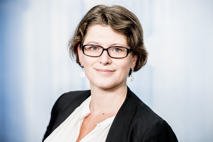 Ivonne Marschall wird Leiterin des Englischen Dienstes von dpa international. Weiterer Text über ots und www.presseportal.de/nr/8218 / Die Verwendung dieses Bildes ist für redaktionelle Zwecke honorarfrei. Veröffentlichung bitte unter Quellenangabe: "obs/dpa Deutsche Presse-Agentur GmbH/Michael Kappeler"