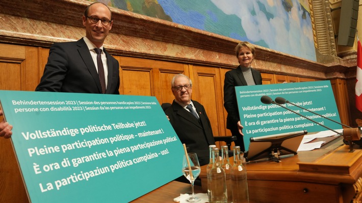 Behindertensession: "Wir wollen auf allen politischen Ebenen vertreten sein, bis hin zum Bundesrat!"