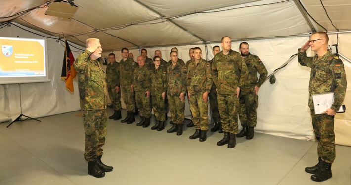 Feierliches Indienststellungszeremoniell des &quot;Joint Logistic Support Group Coordination and Training Centre&quot; (JCTC) an der Logistikschule der Bundeswehr