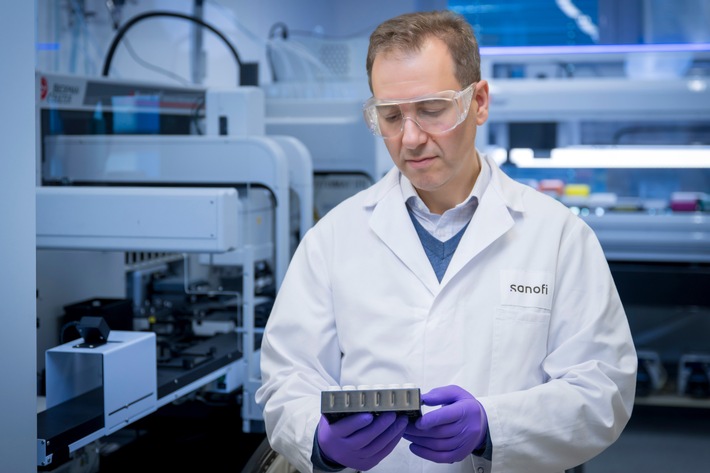 Von der Entschlüsselung fehlregulierter Immunreaktionen zu neuen Therapieoptionen bei Autoimmunerkrankungen.  Vladimir Litvak kombiniert bei Sanofi experimentelle Immunologie mit computergestützter Forschung und spürt molekulare Mechanismen auf, die chronische Entzündungserkrankungen wie entzündliche Darm- oder Hauterkrankungen antreiben. / Weiterer Text über ots und www.presseportal.de/nr/71182 / Die Verwendung dieses Bildes für redaktionelle Zwecke ist unter Beachtung aller mitgeteilten Nutzungsbedingungen zulässig und dann auch honorarfrei. Veröffentlichung ausschließlich mit Bildrechte-Hinweis.