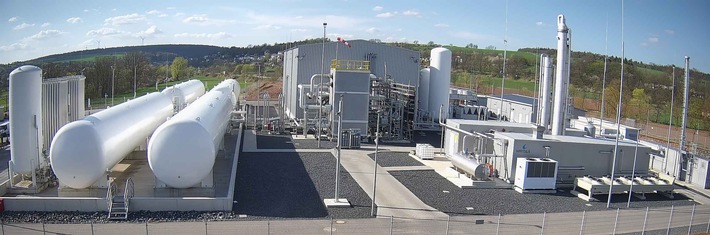 Presseinformation: Biomethan-Verflüssigungsanlage der Erdgas Südwest Bio-LNG GmbH startet Regelbetrieb