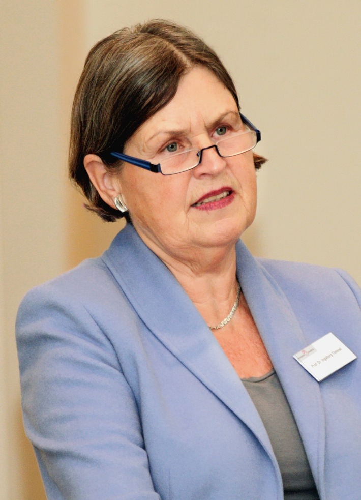 Preis „Frauen Europas“ geht nach Osnabrück -  Professorin Tömmel als „Pionierin für ihre wissenschaftliche und gesellschaftliche Auseinandersetzung mit der EU“ ausgezeichnet
