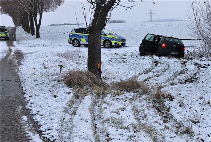 POL-HX: Unter Drogeneinfluss Unfall in Borgentreich verursacht