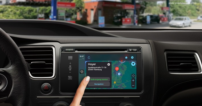 PACE Drive ermöglicht das Bezahlen an der Zapfsäule über CarPlay und Android Auto / Das Karlsruher Unternehmen fügt das Bezahlen direkt vom Fahrersitz zu seiner Connected Fueling Plattform hinzu