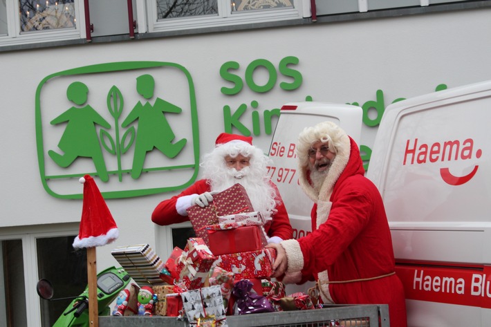 Haema Weihnachtsaktion: kleine Päckchen, große Freude / Weihnachtsgeschenke für das SOS-Kinderdorf Zwickau / Kindern Freude schenken