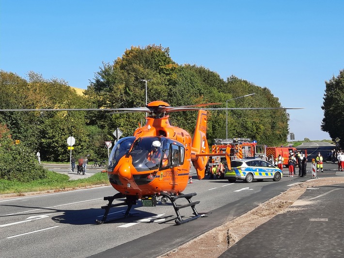 POL-ME: Schwerer Verkehrsunfall: 84-jährige Velberterin gestorben - Velbert - 2110042