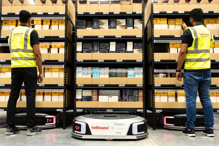 Hellmann advances innovation with AI-RobotX MEA and Geekplus to enhance eCommerce fulfillment operations