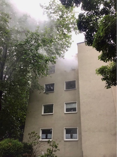 FW-GE: Wohnungsbrand in Gelsenkirchen Beckhausen
