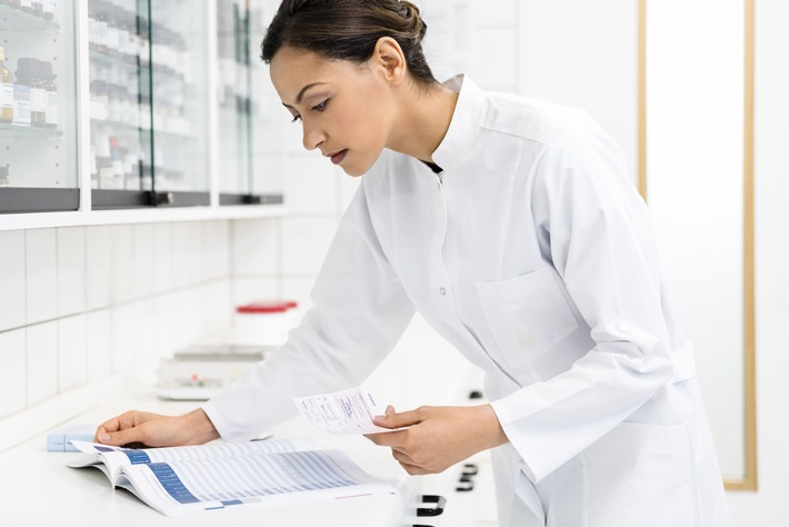 Deutscher Apothekerverband kündigt Hilfstaxe wegen unfairer Arbeitspreise