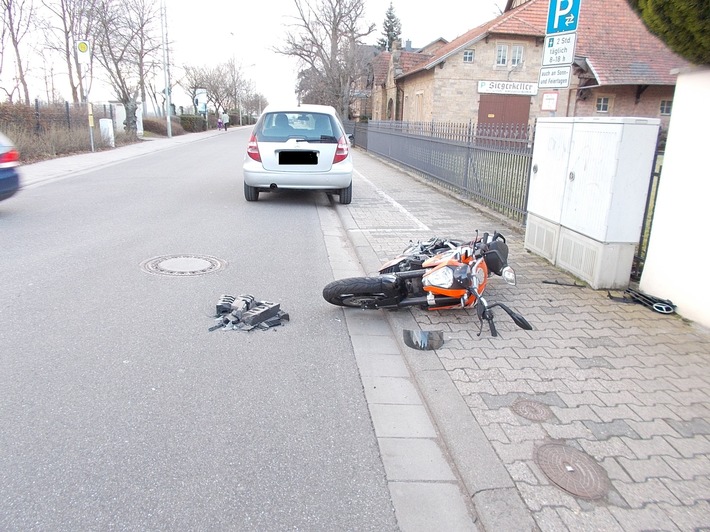 POL-PDLD: Verkehrsunfall mit verletztem Motorradfahrer
