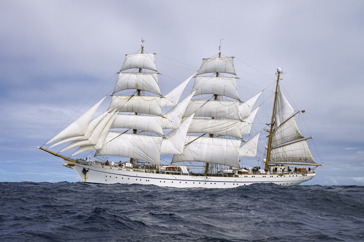 "Gorch Fock" bricht zu einmaliger Ausbildungsreise auf / Nachwuchsgewinnung im Fokus