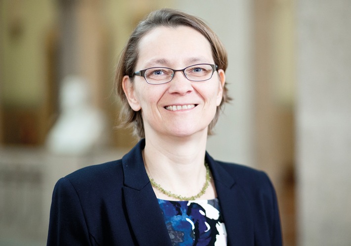 Dr. Ursula Löffler tritt Amt als Vizepräsidentin für Wirtschafts- und Personalverwaltung der TH Köln an