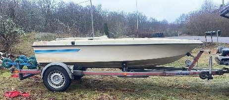 POL-CE: Sportboot auf Anhänger entwendet