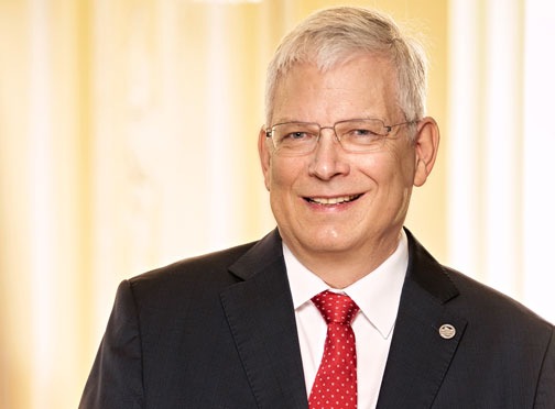 Zum 7. Mal beliebtester Rektor des Landes: Top-Platzierung für Rektor Dabbert  bei DHV-Ranking