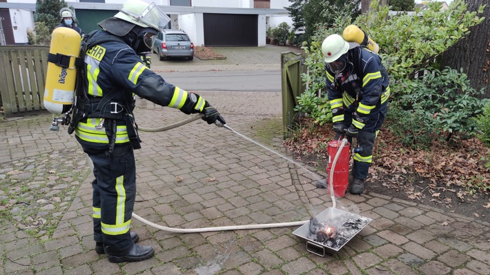 FW Celle: Feuer in einer Küche in Westercelle