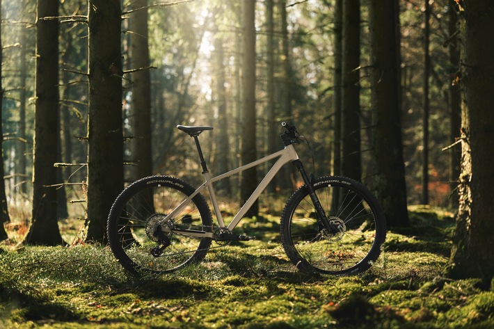ROSE Bikes launcht mit dem PDQ AL das neue Allround-MTB / Das Bike ist gemacht für den Einstieg ins Abenteuer - auf Trails oder sportlich im Alltag