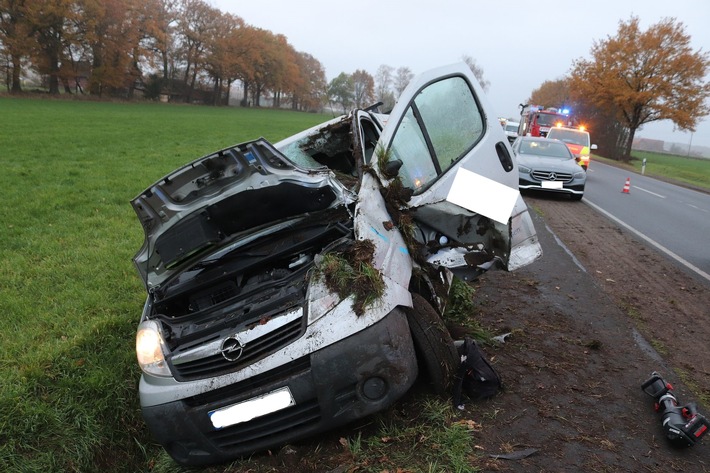 POL-COE: Lüdinghausen, B235/ Schwer verletzter Van-Fahrer