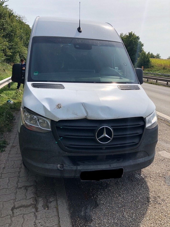 POL-PDLD: Insheim / A65 - Unfall beim Überholen