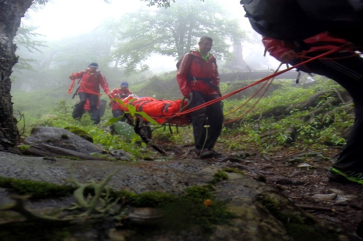 Rettungseinsatz am Watzmann: "ZDF.reportage" mit der Bergwacht unterwegs in den Berchtesgadener Alpen (FOTO)