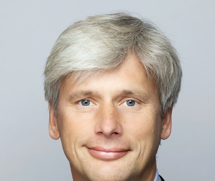 Dr. med. Dr. jur. Martin Siebert, CEO der Paracelsus Klinikgruppe ab 1. August 2019. Weiterer Text über ots und www.presseportal.de/nr/52691 / Die Verwendung dieses Bildes ist für redaktionelle Zwecke honorarfrei. Veröffentlichung bitte unter Quellenangabe: "obs/Paracelsus Kliniken Deutschland GmbH & Co. KGaA/fotostudio-charlottenburg"