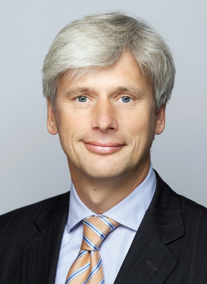 Dr. med. Dr. jur. Martin Siebert wird den Vorsitz der Geschäftsführung von Paracelsus Kliniken übernehmen