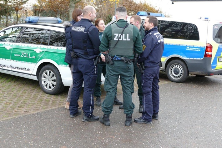 POL-KA: Ergänzung eines Fotos zur am 27.11.2019 um 17:10 Uhr veröffentlichten Pressemeldung.