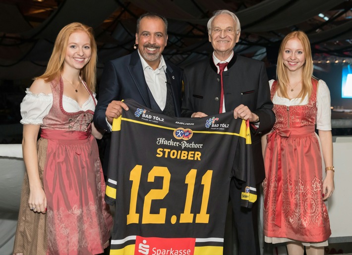 Cashback-System "wee" auf dem Weg zum Global Player / CSU-Ehrenvorsitzender Dr. Stoiber sieht Tölzer Projekt als Exportschlager "Made in Bayern"