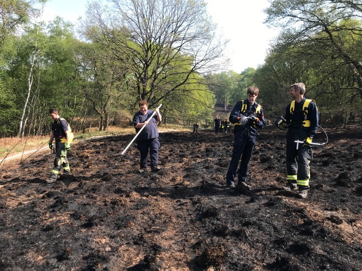 FW-Schermbeck: Erneue Unterstützung beim Waldbrand in Niederkrüchten