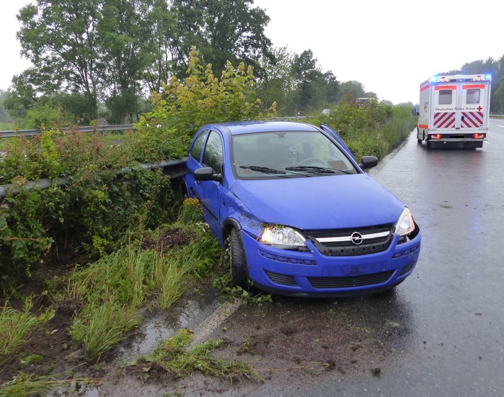 POL-MI: Frau bei Unfall auf B 65 verletzt