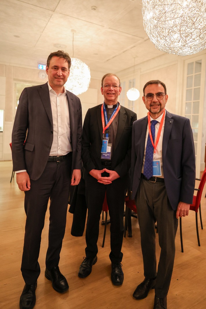 Parlamentarischer Abend mit missio München: CSU-Fraktion setzt Zeichen für globale Solidarität und mentale Gesundheit