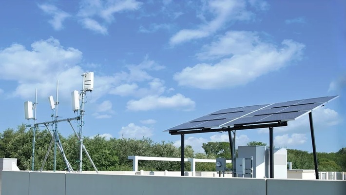 Ericssons neuer energieeffizienter Mobilfunkstandort setzt Standard für nachhaltige 5G-Netze