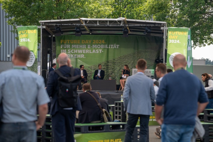 E-Lkw im Fokus: Unternehmen der Schwarz Gruppe veranstalten "Future Day"