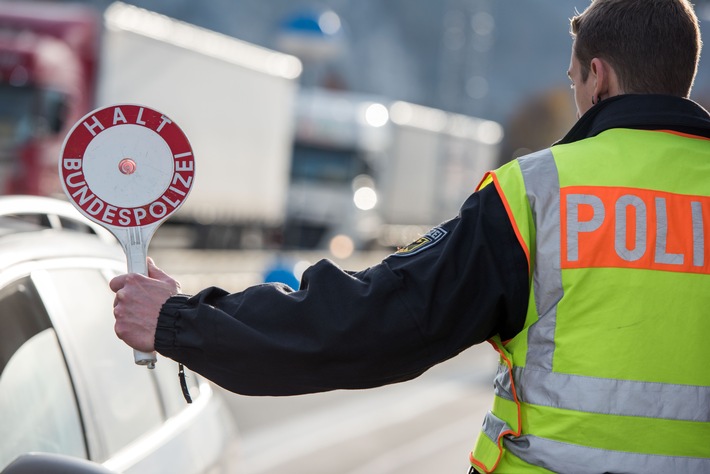 Bundespolizeidirektion München: Gleich mehrere Schleusungsfälle auf Inntalautobahn