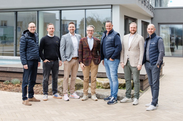 Aktuelle Pressemitteilung: Ventana und Deceuninck schliessen europäischen Kooperations-Vertrag