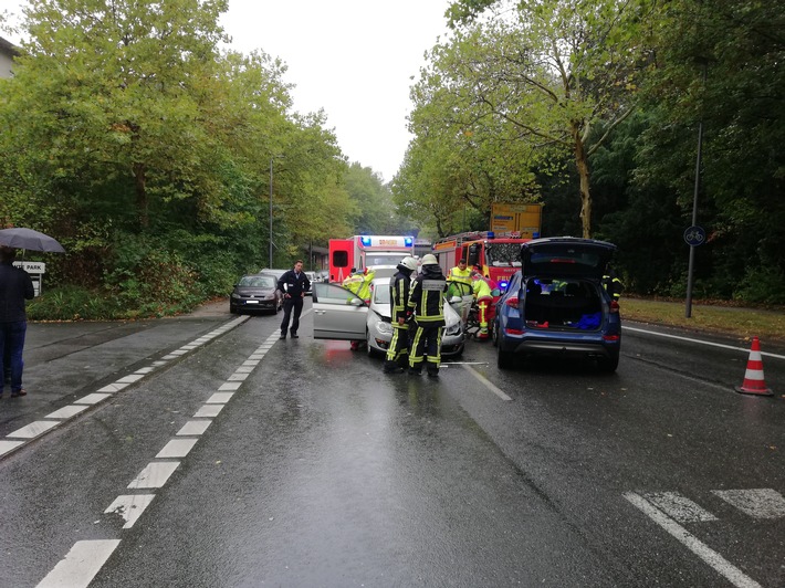 FW-BO: Verkehrsunfall mit verletzten Personen an der Wasserstraße