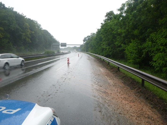 POL-VDMZ: Gefahrenstelle auf der A60 Höhe Heidesheim