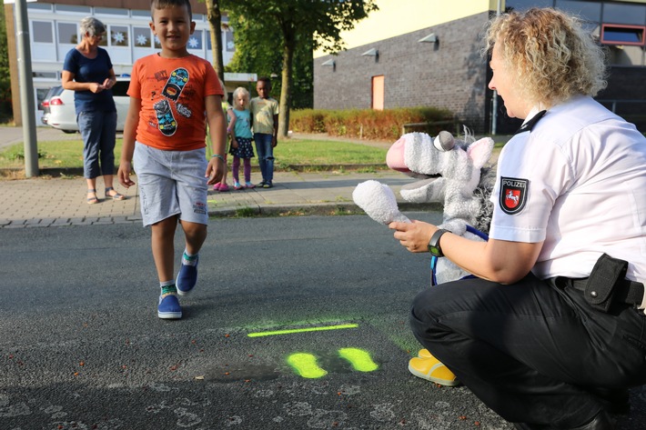 POL-OS: Sicherer Schulweg - Polizei sensibilisiert Verkehrsteilnehmer zum Schulanfang