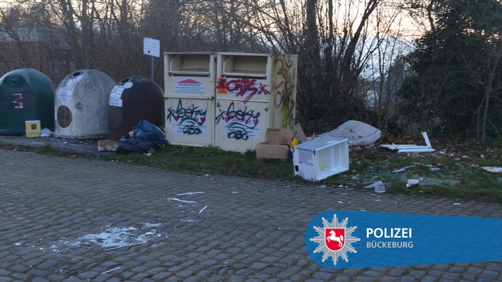 POL-NI: Obernkirchen - Unerlaubte Abfallentsorgung