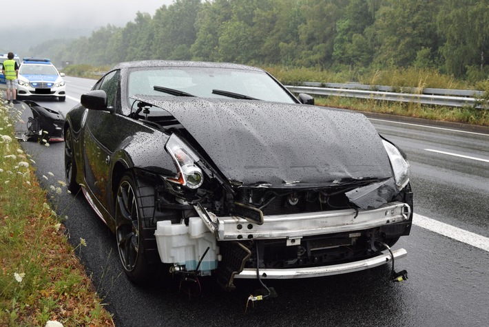 POL-PDKL: A62/Reichweiler, In die Schutzplanken gekracht