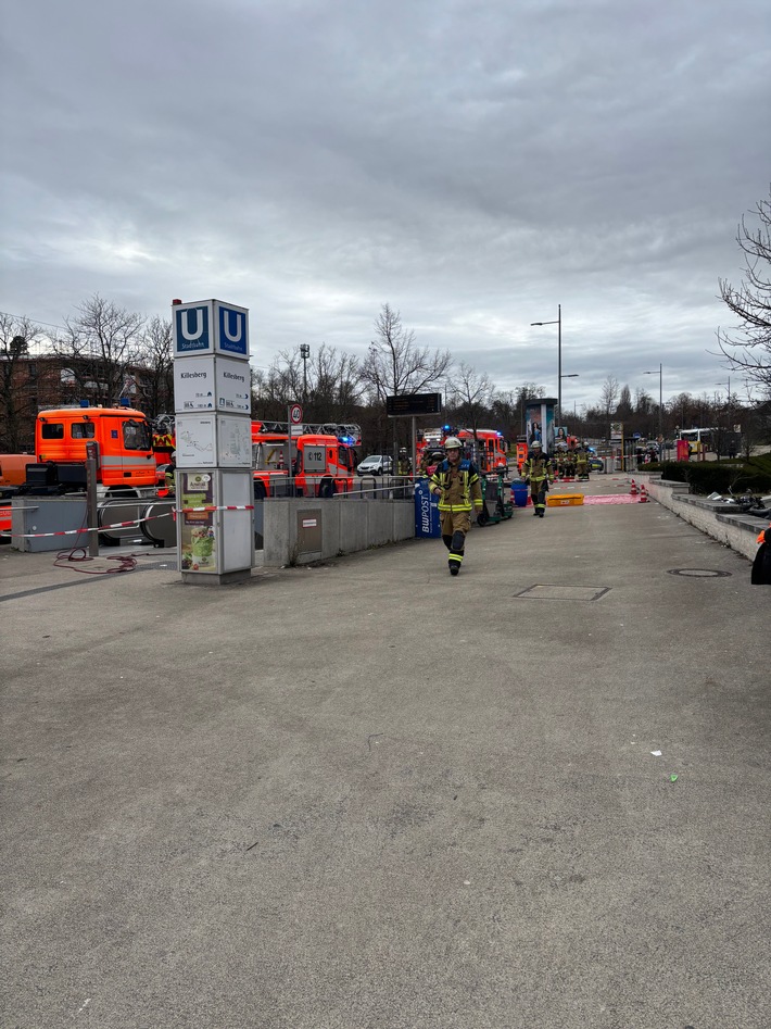 FW Stuttgart: Säure-Graffiti an der Stadtbahnhaltestelle Killesberg führen zu Feuerwehreinsatz
