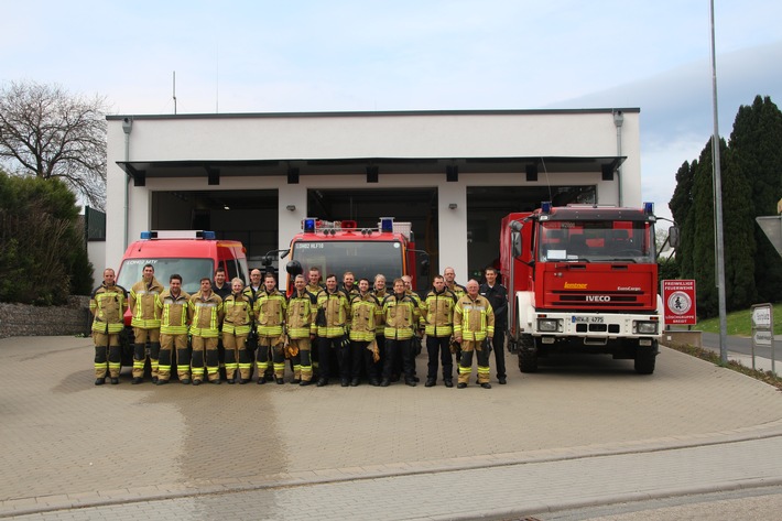 FW-Lohmar: Ehrenamtler bilden Ehrenamtler aus