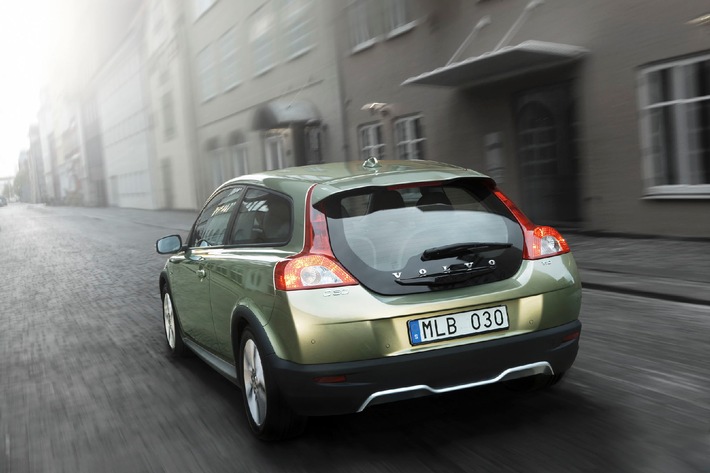 Die neuen Volvo C30, Volvo V50 und Volvo S40 1.6D DRIVe - mit CO2-Emissionen von 115 und 118 g/km