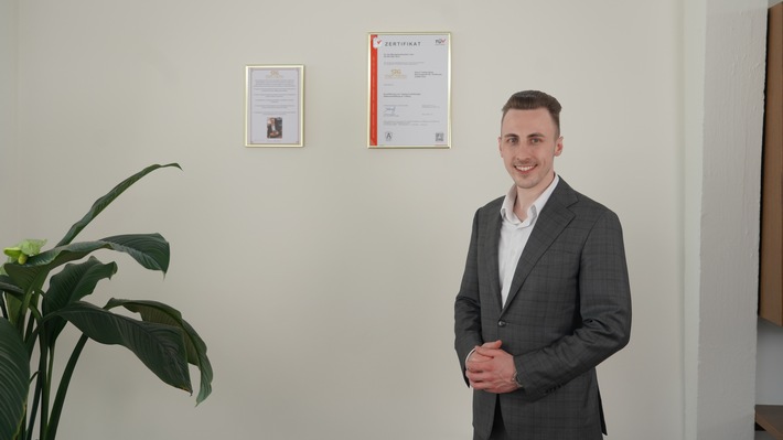 Michael Burry shortet KI-Aktien: Wie Wetten gegen die Masse funktionieren – und was Anleger daraus lernen können