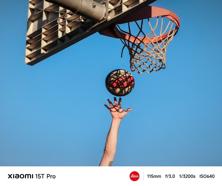 Neue Xiaomi Master Class in Kooperation mit Leica: Australischer Straßenfotograph Jesse Marlow mit der Xiaomi 15T Serie unterwegs in den Straßen Münchens