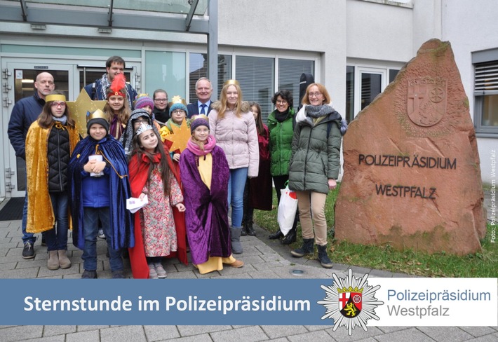 POL-PPWP: Sternstunde im Polizeipräsidium